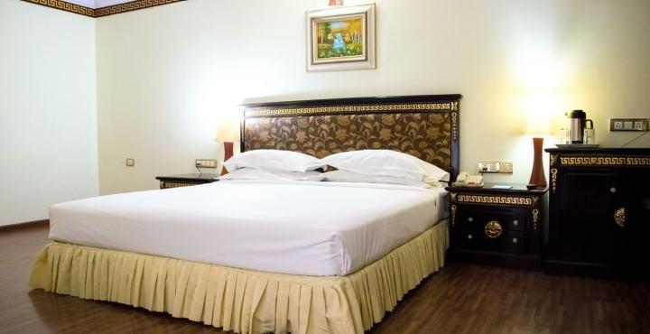 The Shelton Grand Hotel 班加罗尔 外观 照片