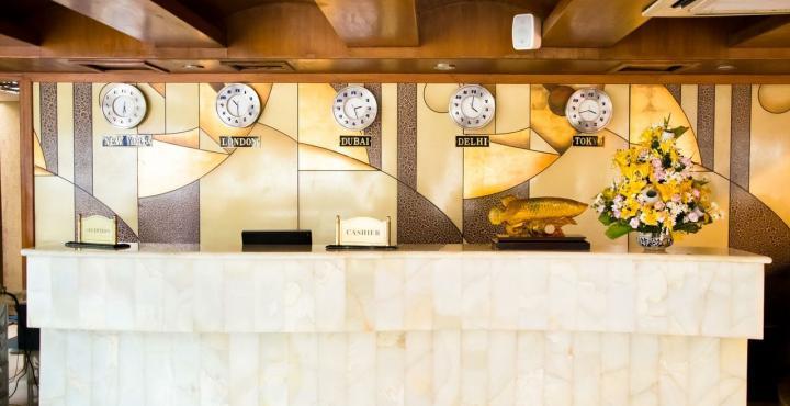 The Shelton Grand Hotel 班加罗尔 外观 照片