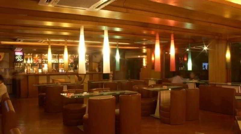 The Shelton Grand Hotel 班加罗尔 外观 照片